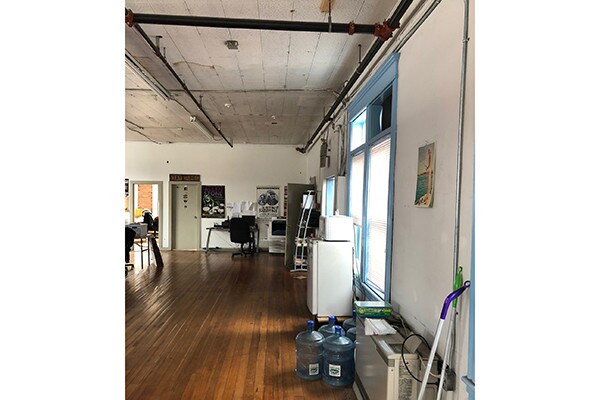 More Photos Of 188 Main St, Burlington Restaurant For Lease