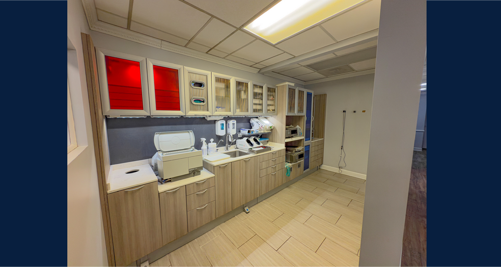 More Photos Of 2 Cardinal Park Dr, Leesburg Office For Sale