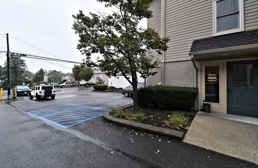 More Photos Of 206 N Main St, Souderton Freestanding For Sale