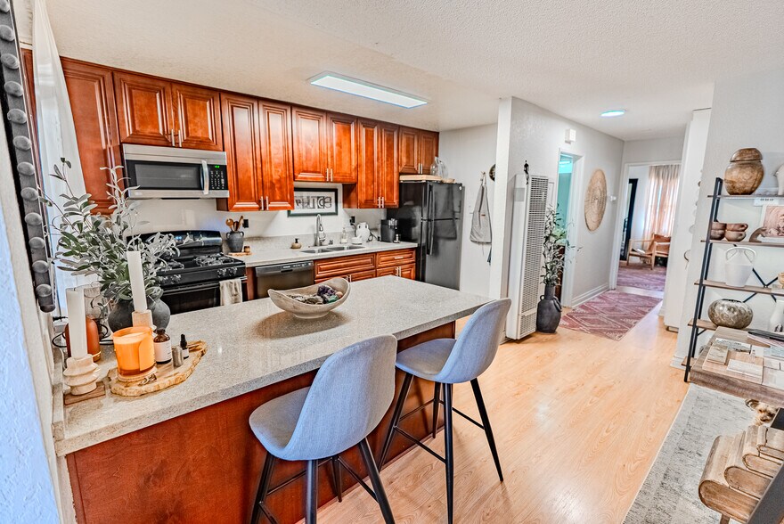 More Photos Of 3013 C St, San Diego Apartments For Sale