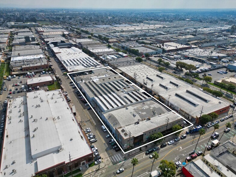 More Photos Of 6200 Avalon Blvd, Los Angeles Manufacturing For Lease