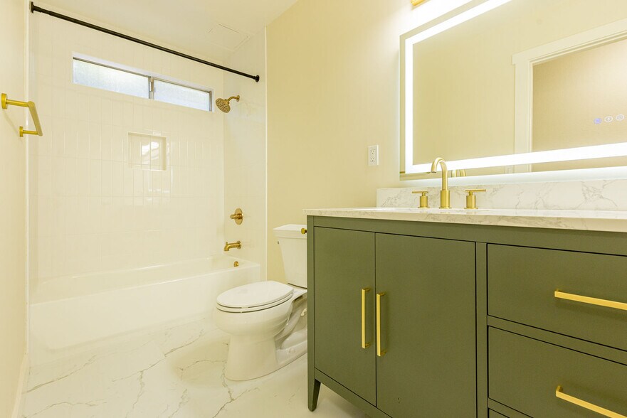 More Photos Of 214 S Branciforte Ave, Santa Cruz Apartments For Sale