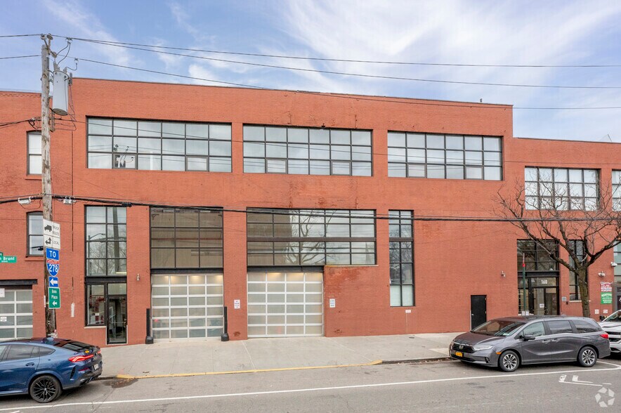 More Photos Of 160 Van Brunt St, Brooklyn Office For Lease
