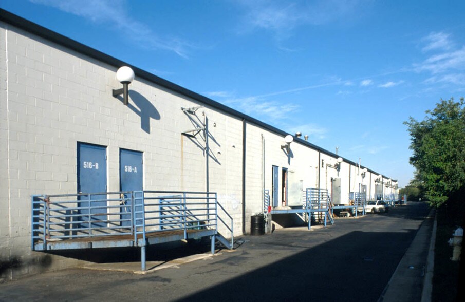 More Photos Of 512-516 S Van Dorn St, Alexandria Freestanding For Lease