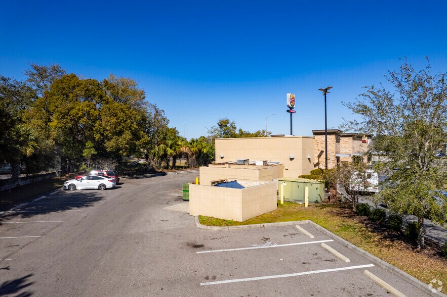 More Photos Of 3212 US Highway 98 N, Lakeland Fast Food For Sale
