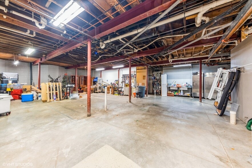 More Photos Of 4629 N Port Washington Rd, Milwaukee Restaurant For Sale