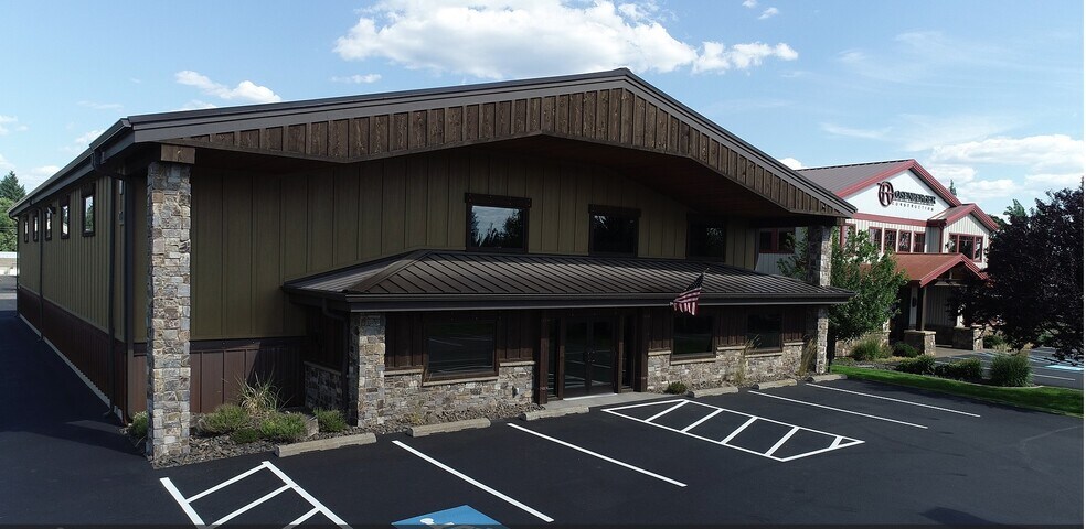 More Photos Of 10157 N Taryne St, Hayden Warehouse For Lease