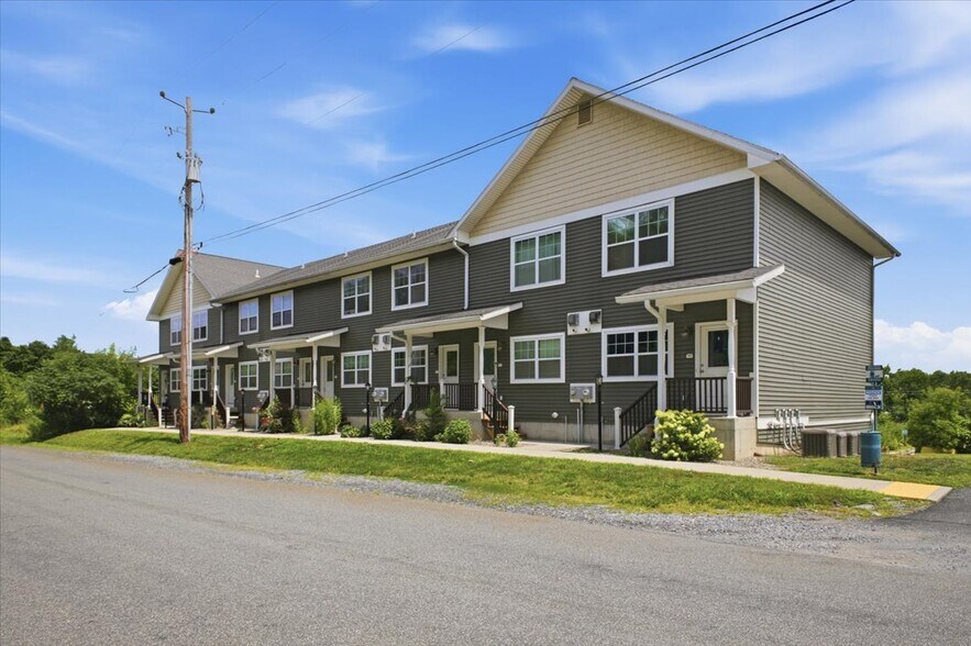 More Photos Of 1A Brickyard Rd, Mechanicville Multifamily For Sale