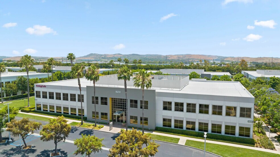 More Photos Of 46 Discovery, Irvine Unknown For Lease