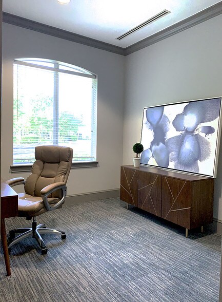 More Photos Of 1680 The Greens Way, Jacksonville Medical For Sale