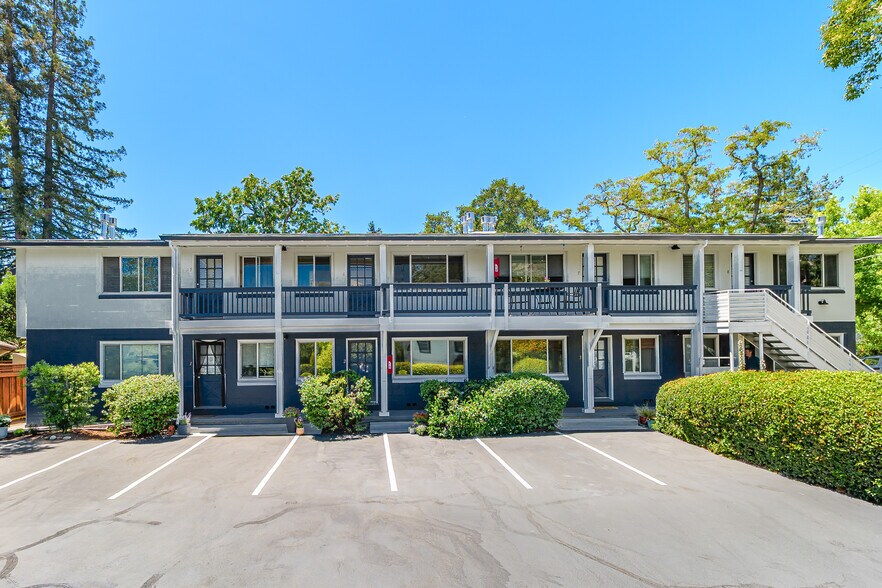 More Photos Of 15 San Rafael Ave, San Anselmo Apartments For Sale