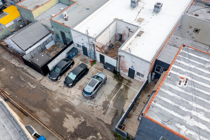 More Photos Of 4765 W Adams Blvd, Los Angeles Storefront For Sale