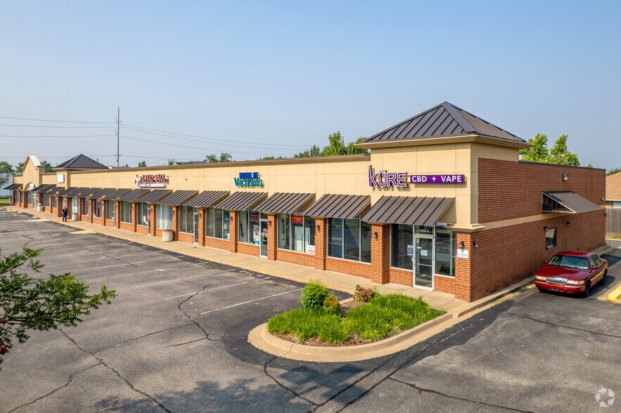 Primary Photo Of 1425 S Santa Fe Ave, Edmond Storefront Retail Office For Lease