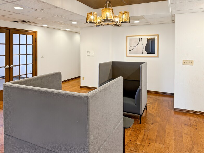More Photos Of 301 S Polk St, Amarillo Coworking Space