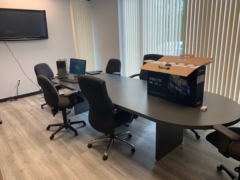 More Photos Of 902 Clint Moore Rd, Boca Raton Loft Creative Space For Lease