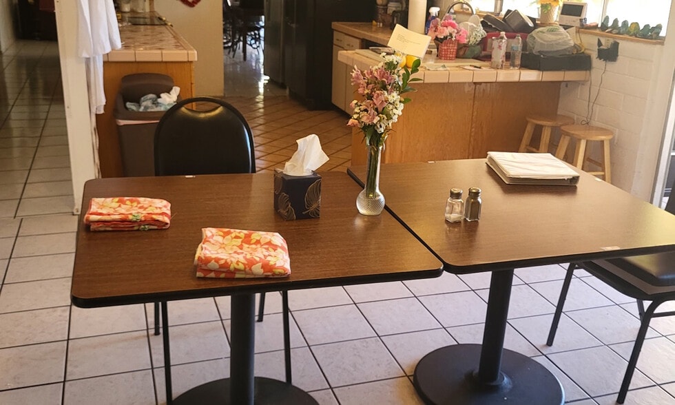 More Photos Of 710 N Mann Ave, Tucson Healthcare For Sale