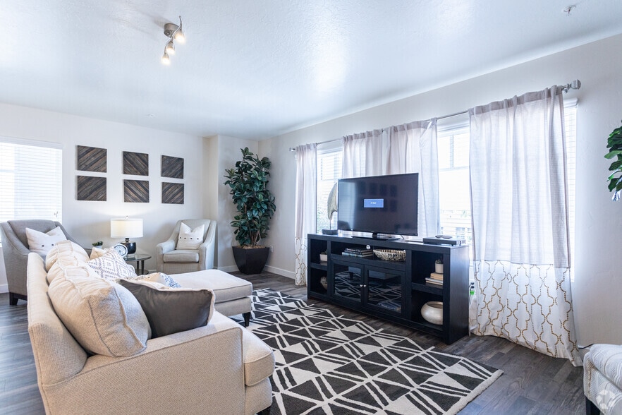 More Photos Of 360 S State St, Orem Apartments For Lease