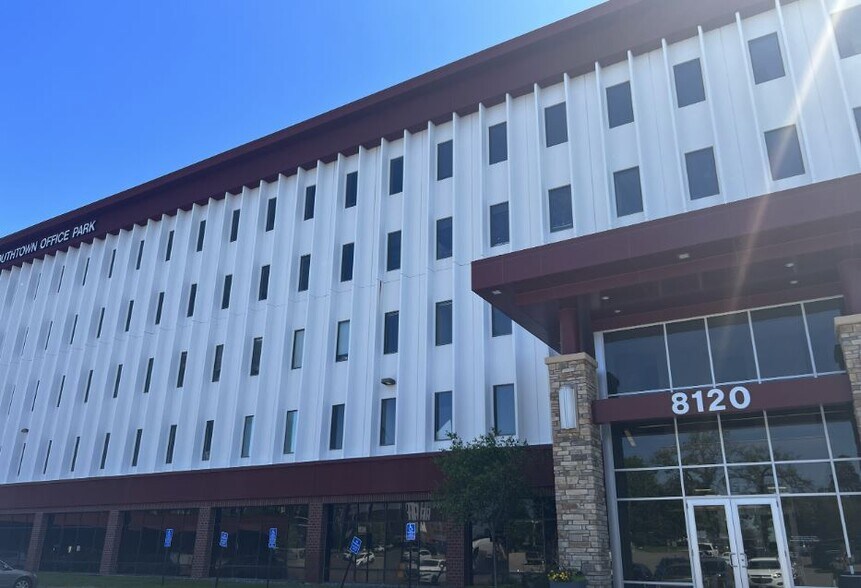 More Photos Of 8100-8120 Penn Ave S, Bloomington Office For Sale