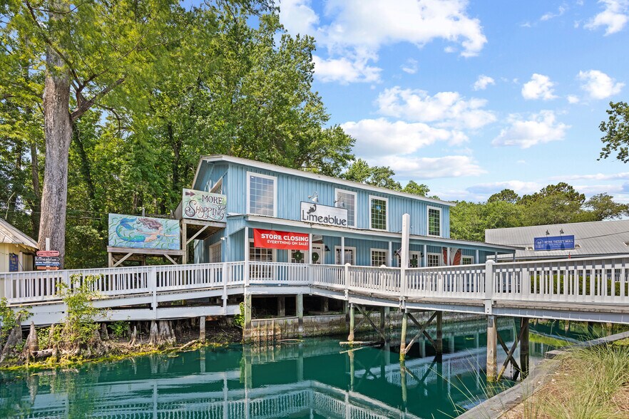 More Photos Of 10659-3 N Us-17 Hwy, Pawleys Island Storefront For Lease