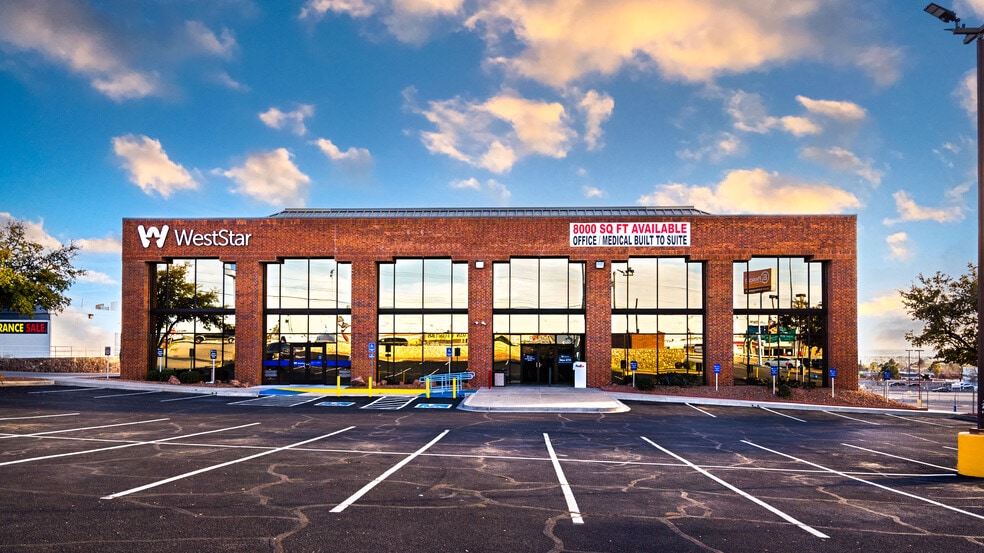 More Photos Of 8340 Gateway Blvd E, El Paso Office For Lease