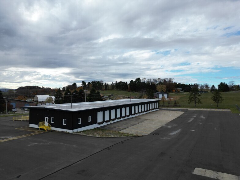 More Photos Of 1428 US-119, Mount Pleasant Truck Terminal For Sale