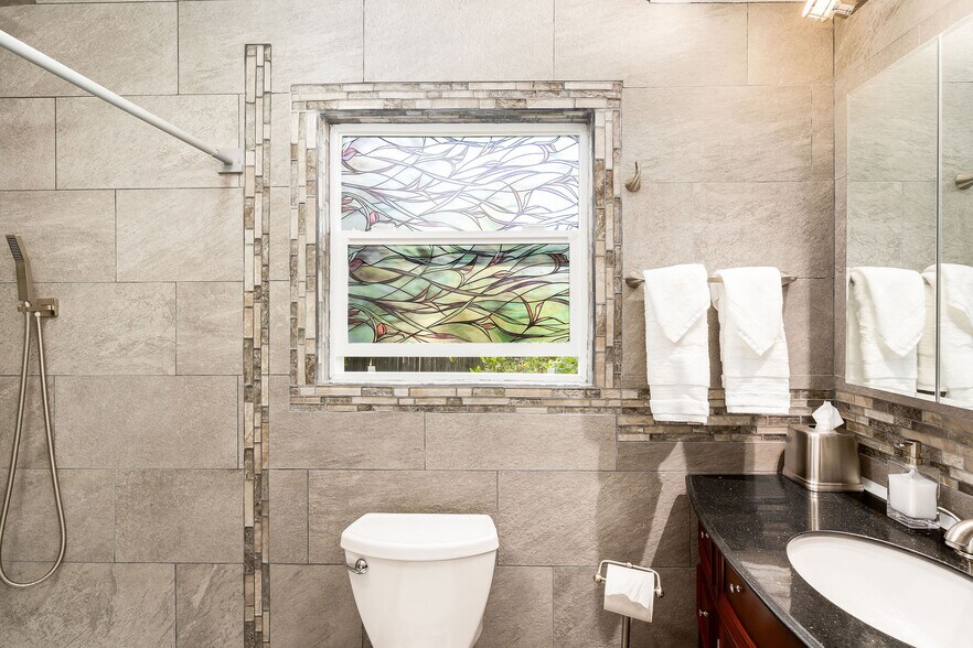 More Photos Of 3037 Foothill Blvd, Calistoga Hospitality For Sale