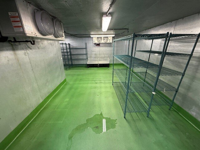 More Photos Of 3770 Piedmont Ave, Oakland Restaurant For Lease