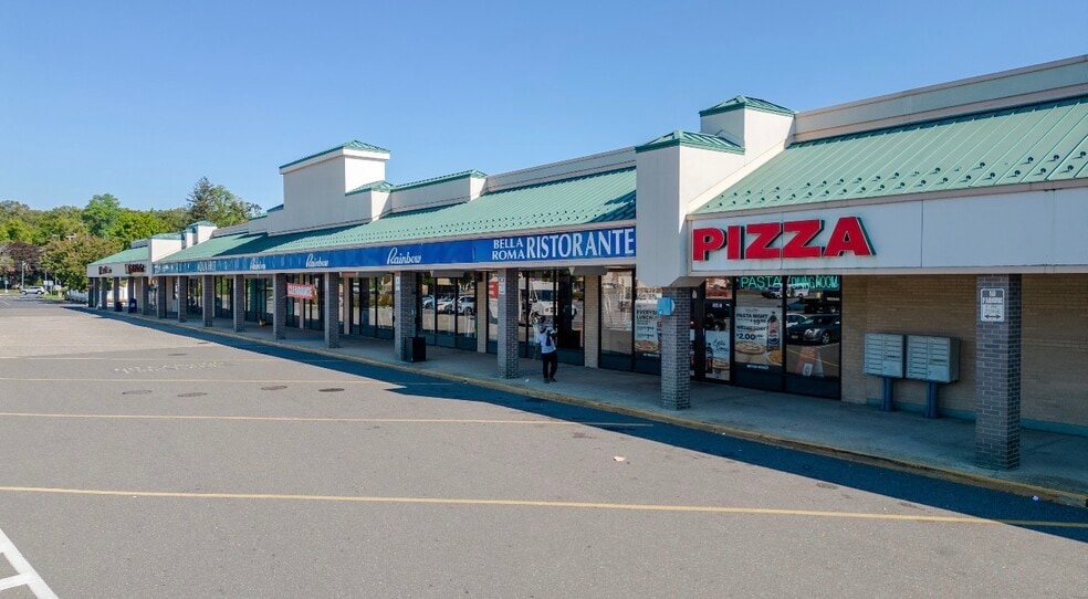 More Photos Of 264-350 Middle Country Rd, Coram Unknown For Lease