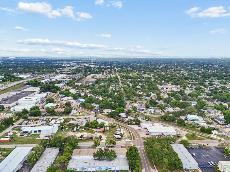 More Photos Of 3667-3691 46th Ave N, Saint Petersburg Warehouse For Sale