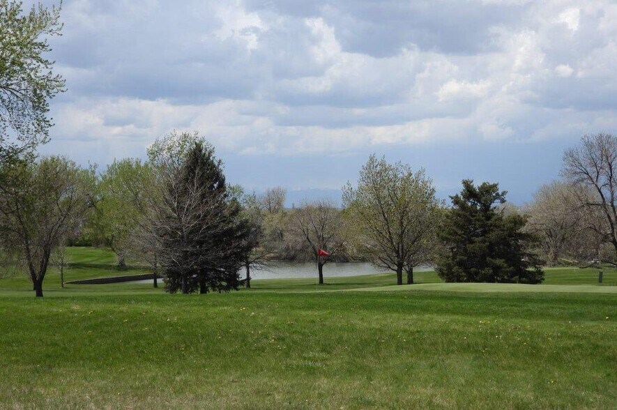 More Photos Of 2021 Clubhouse Dr, Greeley Office For Sale