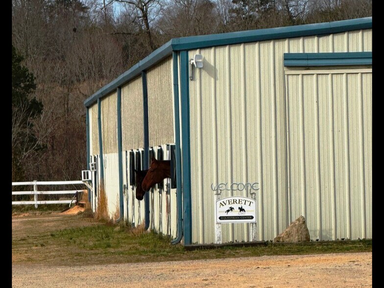 More Photos Of 12310 Gammon rd, Providence Horse Stables For Sale