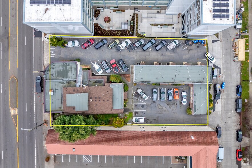 More Photos Of 8600 Aurora Ave N, Seattle Apartments For Sale