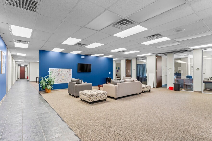 More Photos Of 1034 Regional Park Dr, Houston Medical For Sale