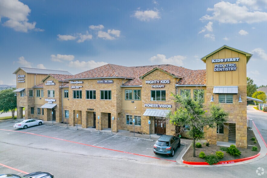More Photos Of 4010 Sandy Brook Dr, Round Rock Office For Sale