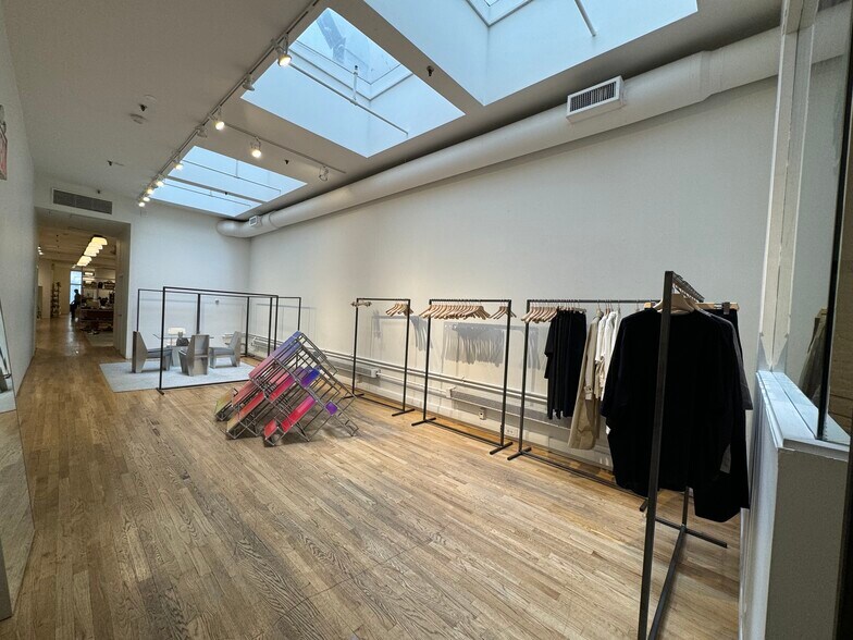 More Photos Of 170 Mercer St, New York Apartments For Sale