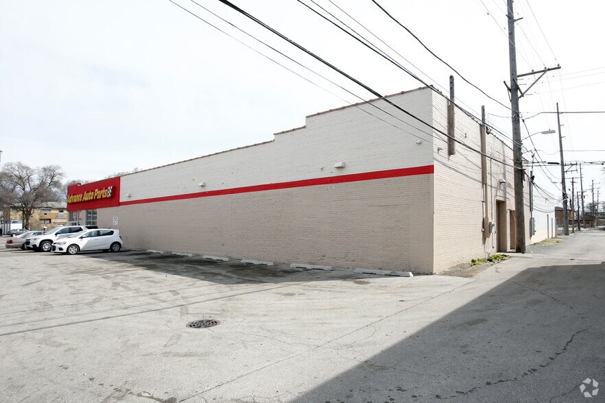 More Photos Of 272-276 E 147th St, Harvey Freestanding For Lease
