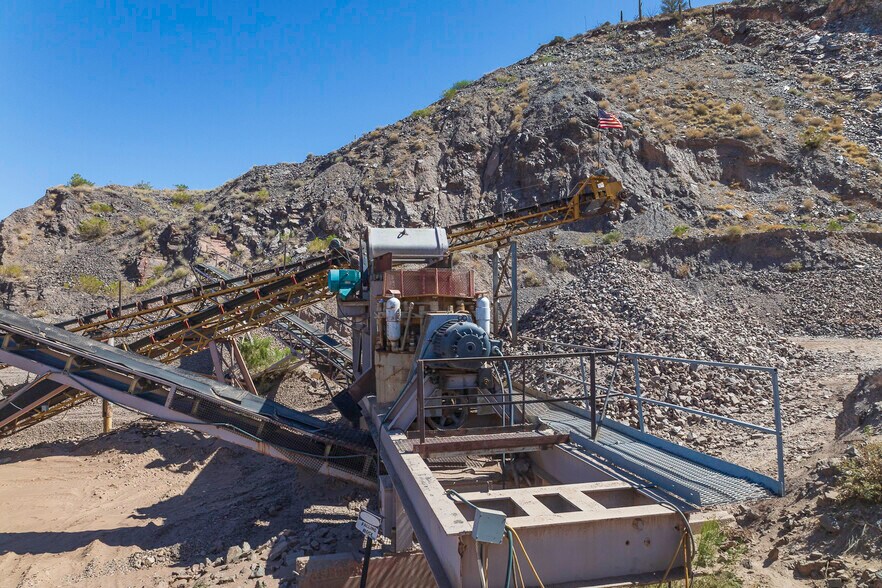 More Photos Of Hwy 60, Superior Land For Sale