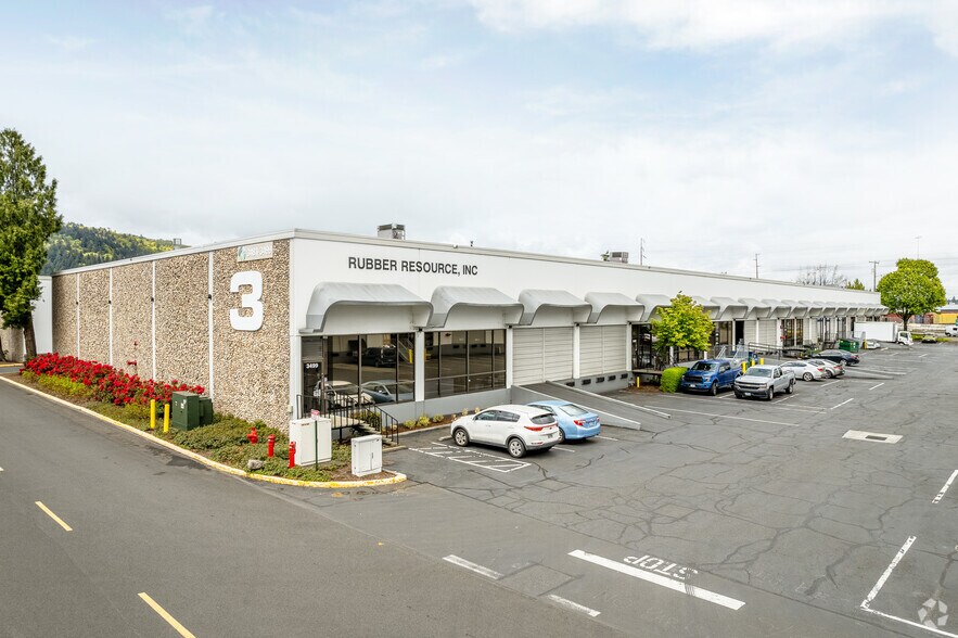 Primary Photo Of 3481-3499 NW Yeon Ave, Portland Warehouse For Lease