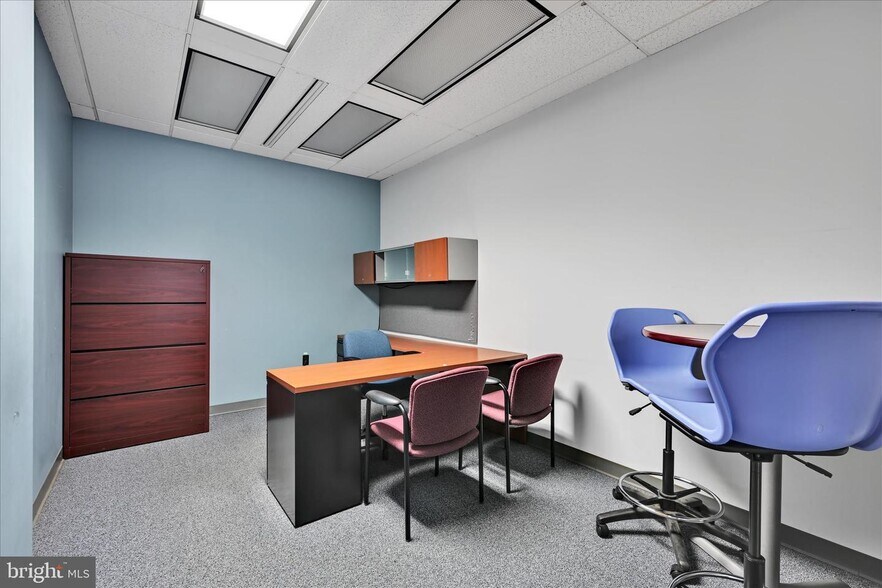 More Photos Of 19 N 6th St, Reading Office For Lease