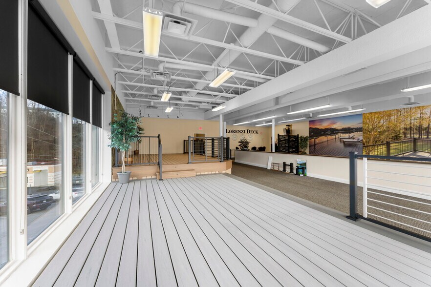 More Photos Of 3150 Washington Rd, McMurray Storefront Retail Office For Lease