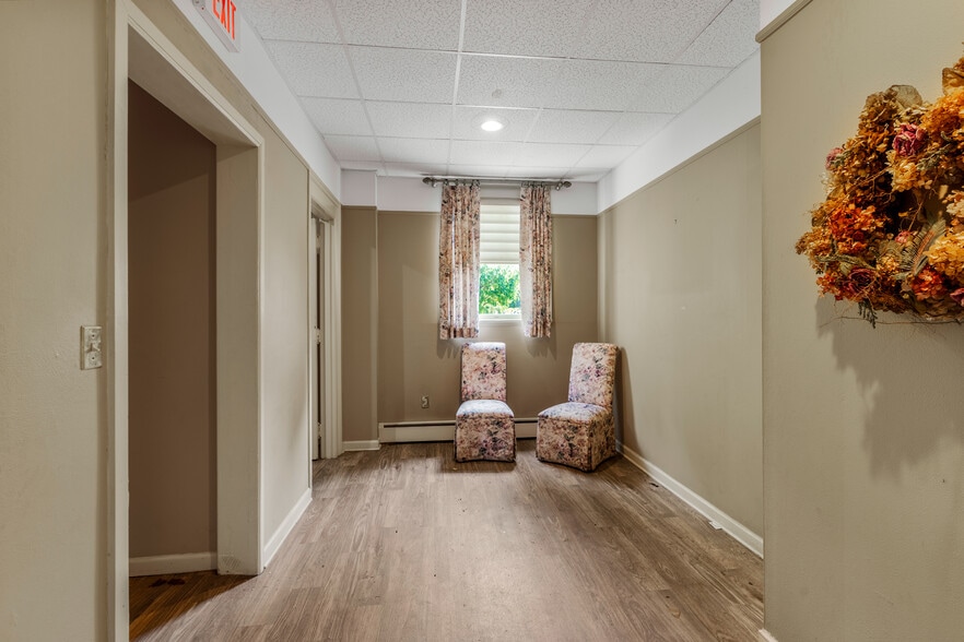 More Photos Of 76 Prospect St, Vernon Funeral Home For Sale