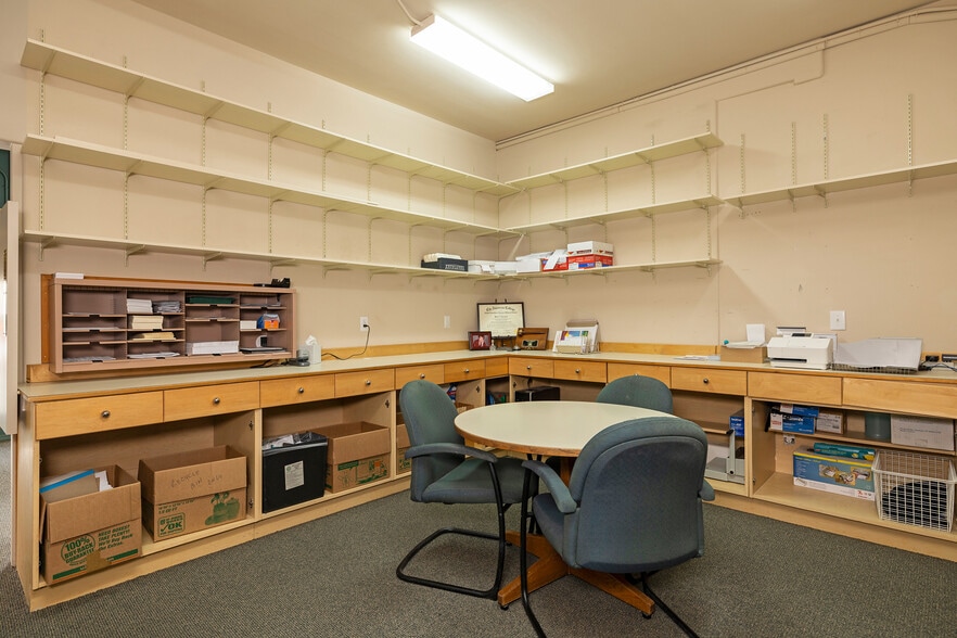 More Photos Of 3408 NE 65th St, Seattle Office Residential For Sale