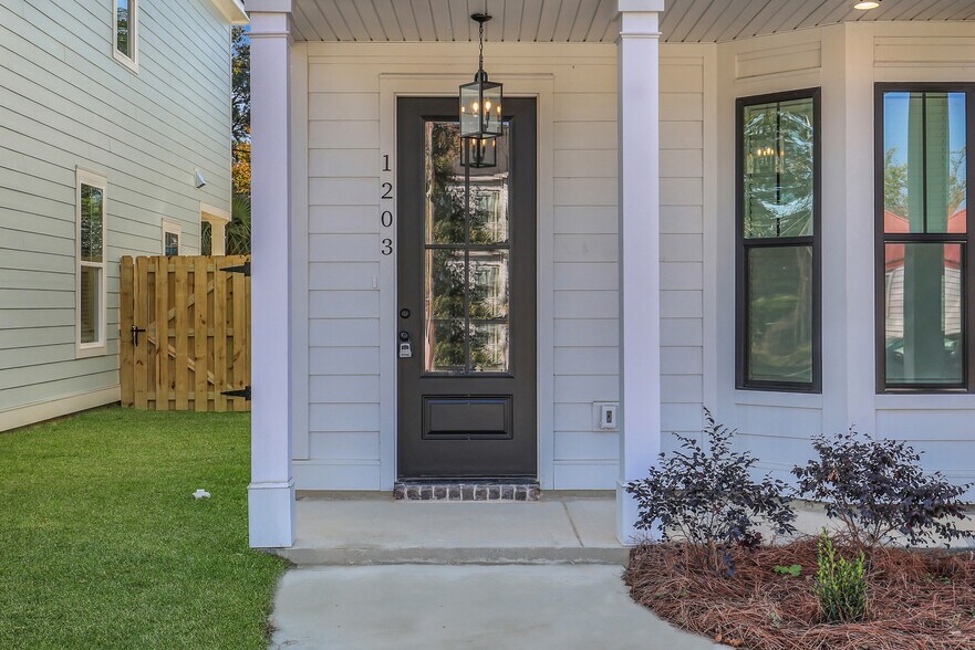 More Photos Of , Savannah Specialty For Sale