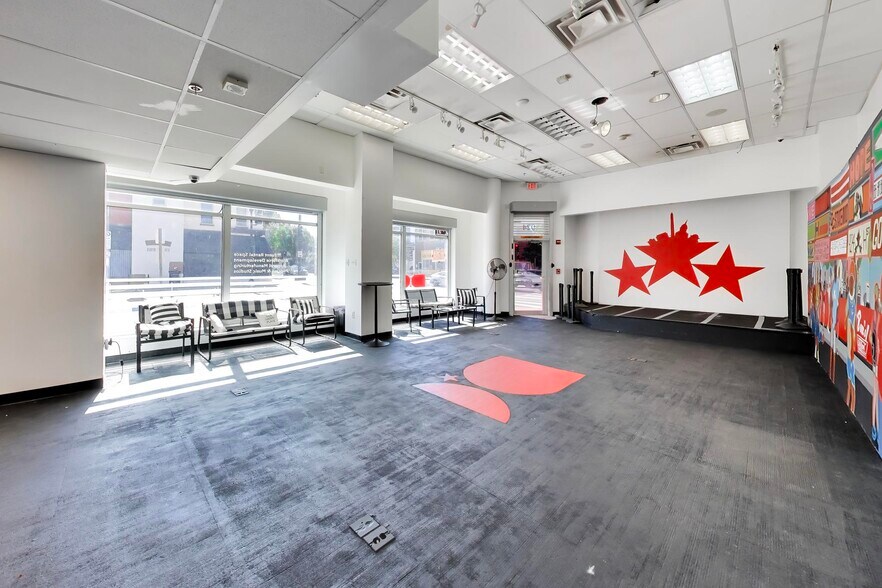 More Photos Of 924 H St NE, Washington Storefront For Lease