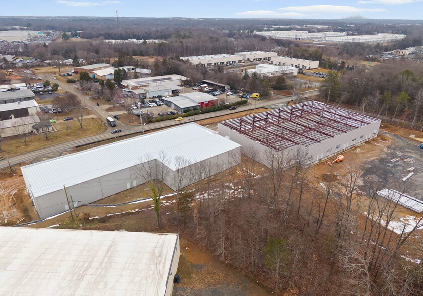 More Photos Of 10615 John Price rd, Charlotte Light Distribution For Lease