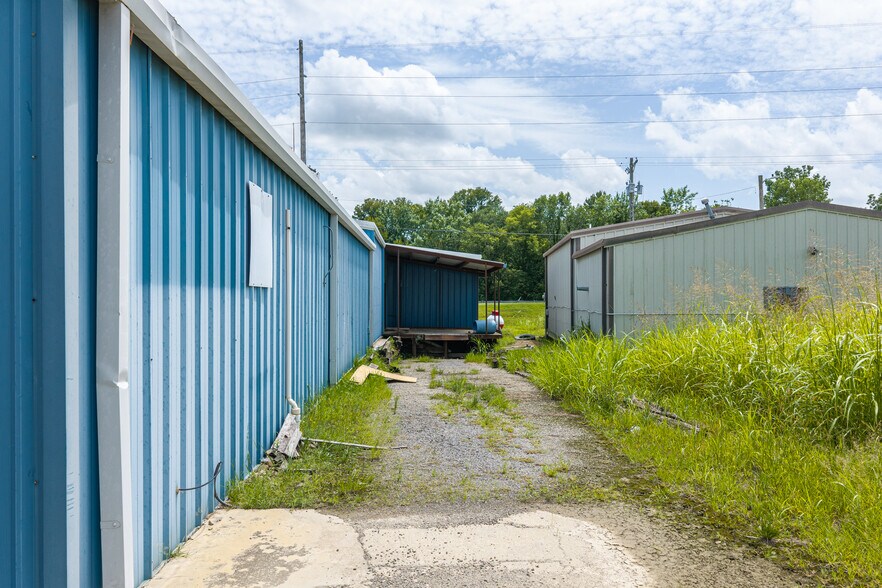 More Photos Of 479247 US Highway 64, Roland Warehouse For Sale