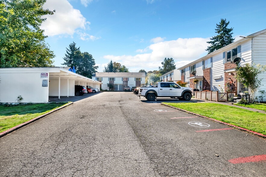 More Photos Of 17920 SW Alexander St, Beaverton Apartments For Sale