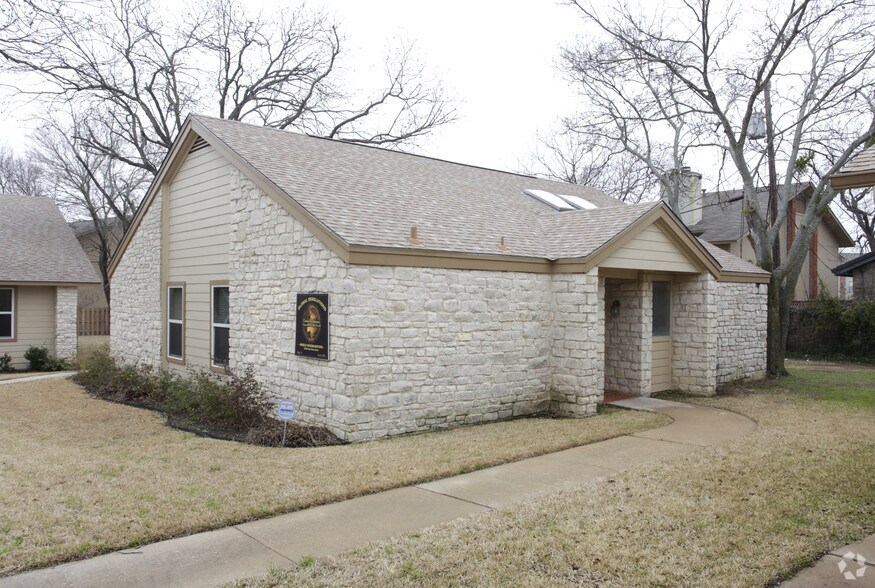 Primary Photo Of 1205 Sam Bass Rd, Round Rock Office For Lease