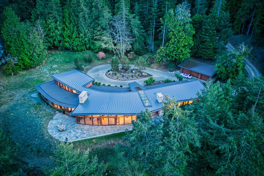 More Photos Of 3200 Clam Bay Rd, Pender Island Land For Sale