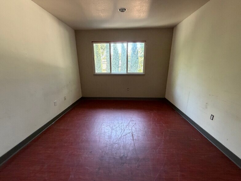 More Photos Of 168 S 11th St, San Jose Sorority Fraternity House For Sale